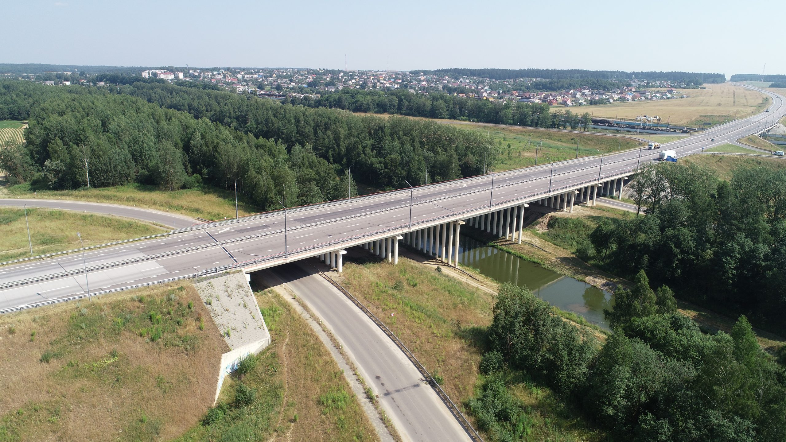 Мост через главный канал Вилейско-Минской водной системы на а-д М 14